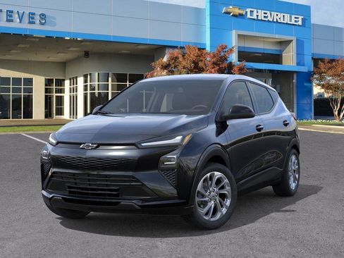New 2027 Chevrolet Bolt LT w/ Comfort Package FWD image 6