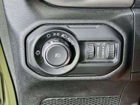 Used 2021 Jeep Wrangler Unlimited Sport AWD/4WD image 10