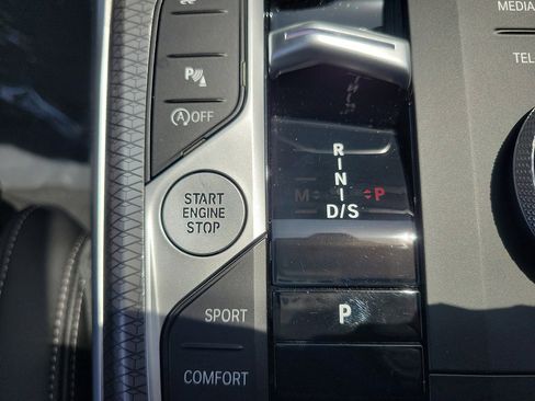 Used 2023 BMW 330i Sedan w/ M Sport Package RWD image 29