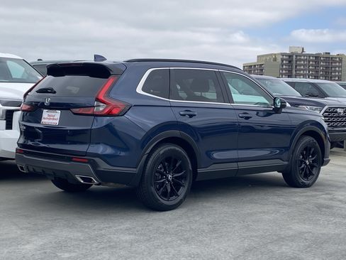Used 2025 Honda CR-V Sport-L image 3