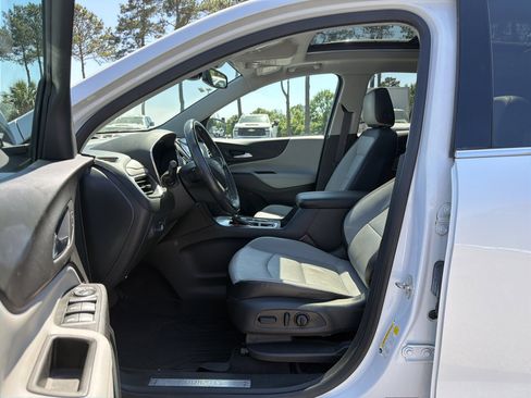 Used 2020 Chevrolet Equinox Premier FWD image 14