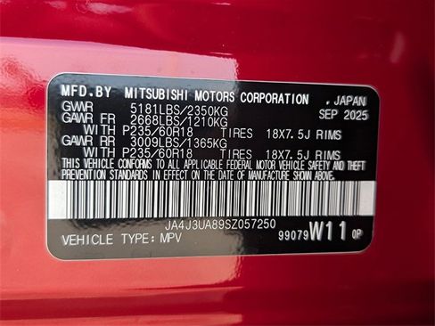 New 2025 Mitsubishi Outlander ES image 29