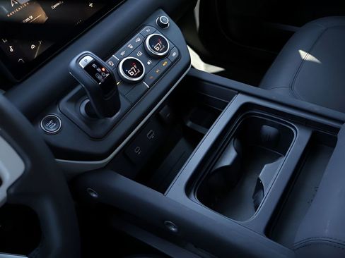 Certified 2023 Land Rover Defender 110 S image 25