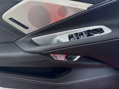 Used 2025 Chevrolet Corvette Z06 image 18