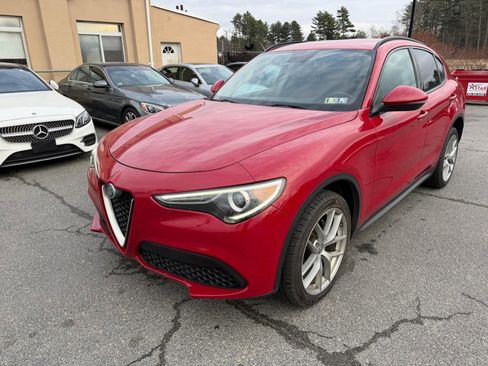 Used 2018 Alfa Romeo Stelvio Sport w/ Quick Order Package 22J Sport image 4
