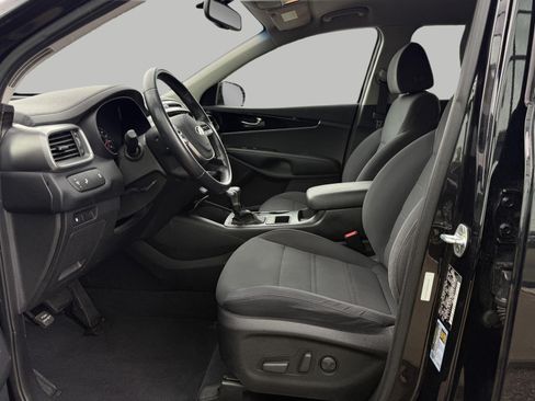 Used 2019 Kia Sorento FWD w/ LX Convenience Package image 20