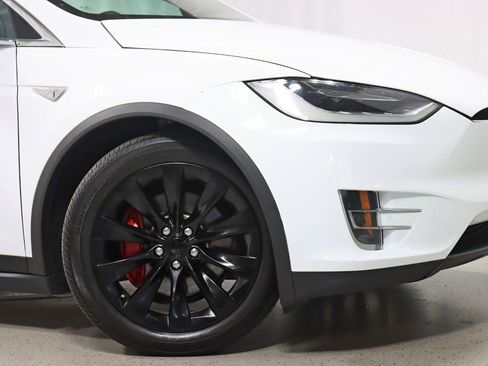 Used 2016 Tesla Model X AWD/4WD image 5