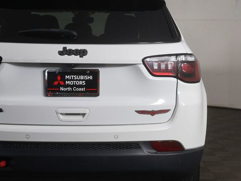Used 2023 Jeep Compass Trailhawk AWD/4WD image 14