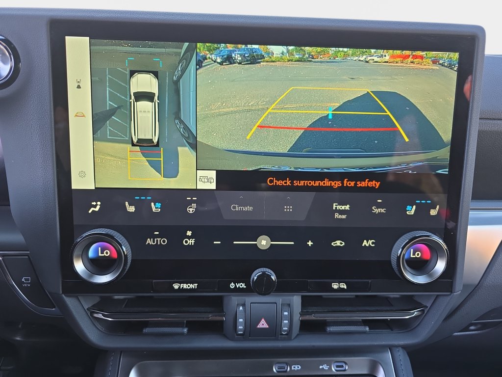 Certified 2024 Lexus GX 550 w/ Cold Area Package AWD/4WD image 27