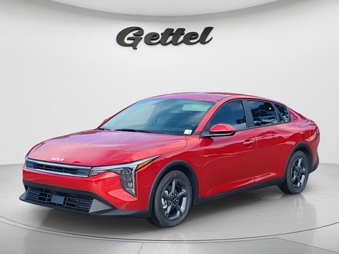New 2025 Kia K4 FWD image 1