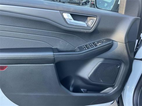New 2026 Ford Escape SE image 22