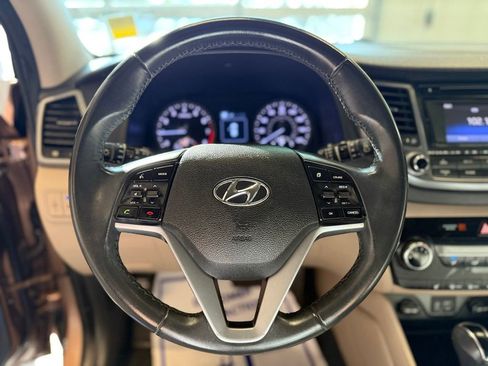 Used 2016 Hyundai Tucson Sport image 22