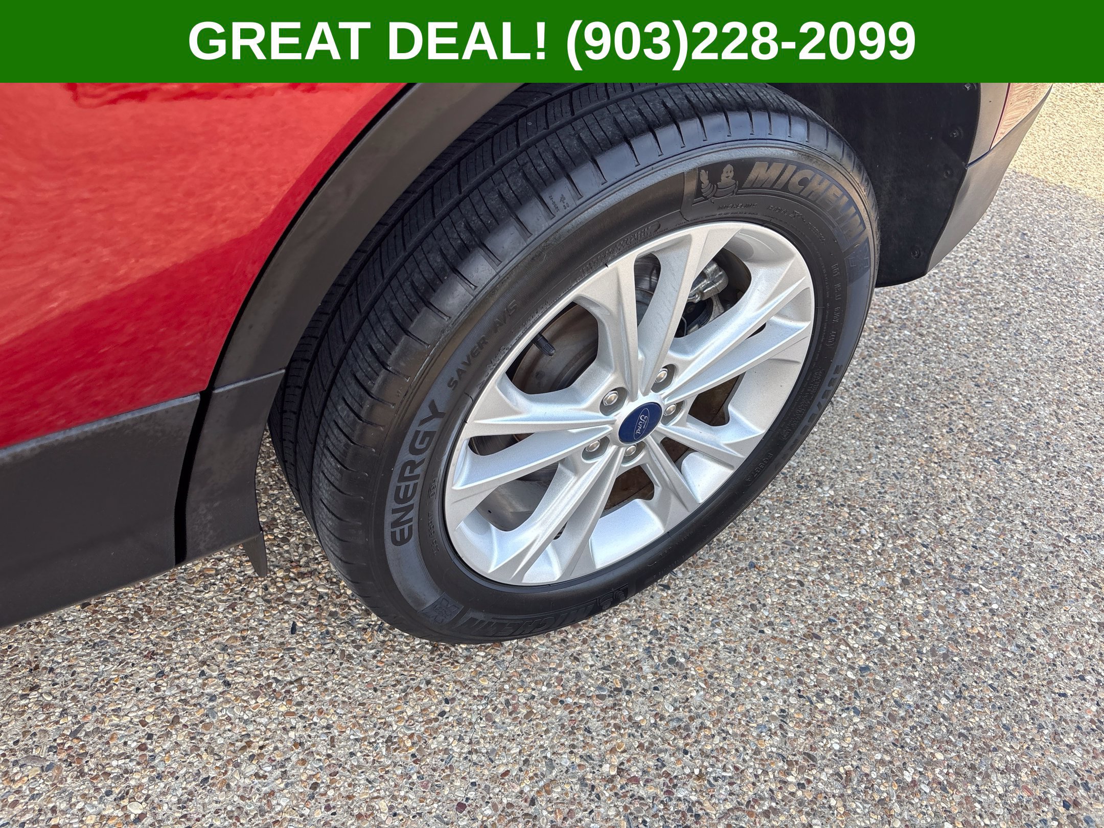 Used 2018 Ford Escape SE FWD image 18
