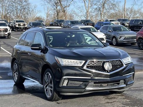 Used 2017 Acura MDX SH-AWD w/ Advance Package image 3