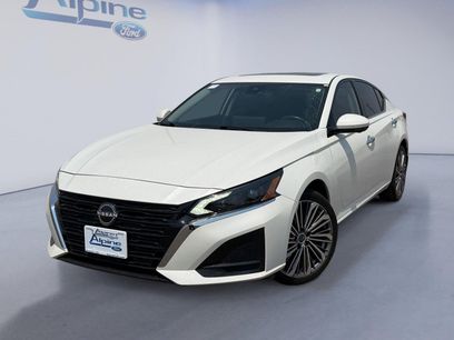 Used 2023 Nissan Altima 2.5 SL
