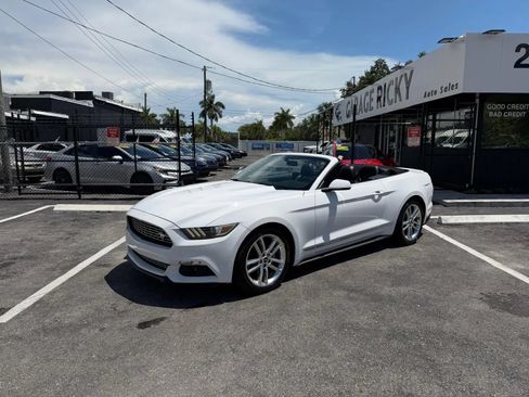 Used 2016 Ford Mustang Premium w/ Pony Package RWD image 35