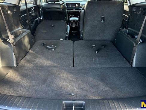 Used 2024 Kia Sorento SX image 18