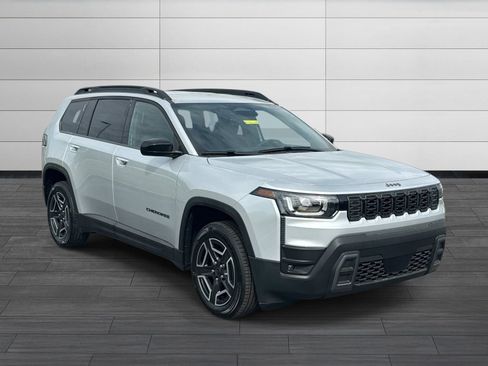 New 2026 Jeep Cherokee Laredo image 2