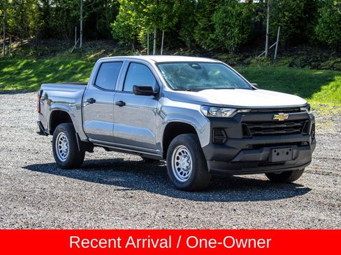 Used 2023 Chevrolet Colorado W/T RWD image 10