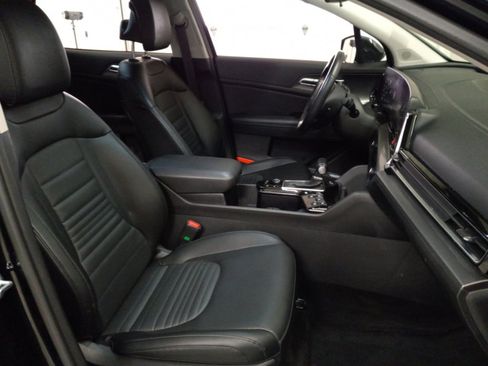 Certified 2023 Kia Sportage SX AWD/4WD image 16