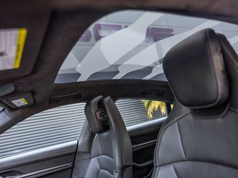 Certified 2025 Porsche Taycan Turbo image 19