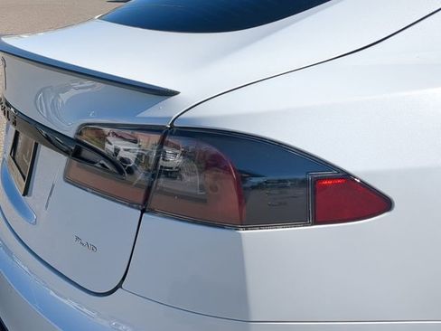 Used 2021 Tesla Model S Plaid image 29