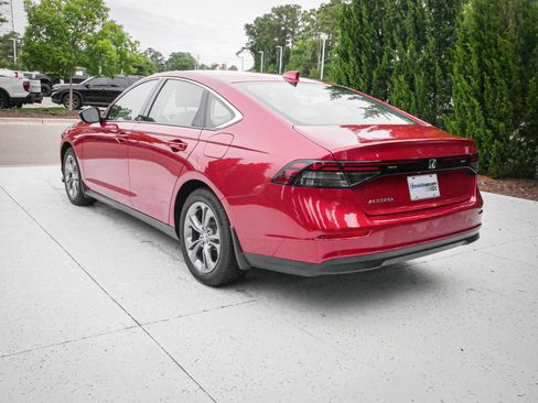 Used 2024 Honda Accord EX image 9