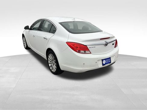 Used 2012 Buick Regal Premium image 4