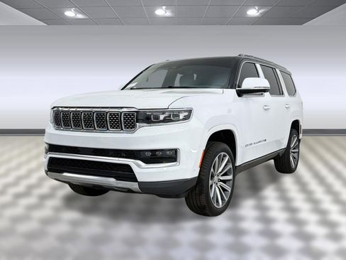Used 2022 Jeep Grand Wagoneer Series II w/ Convenience Group III AWD/4WD image 1