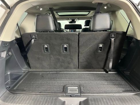 Used 2025 Honda Pilot Touring image 30