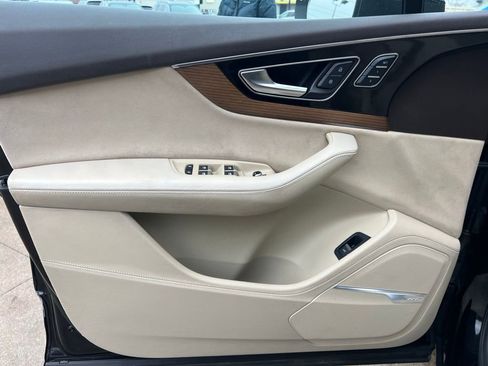 Used 2017 Audi Q7 3.0T Prestige image 36