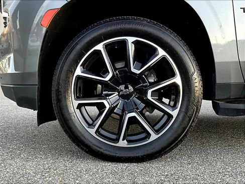 Certified 2022 Chevrolet Tahoe RST image 7