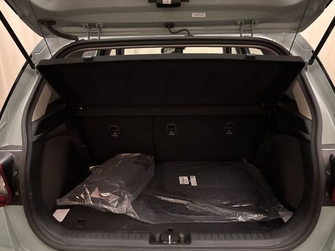 Certified 2026 Hyundai Venue SE image 10