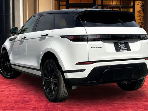 New 2026 Land Rover Range Rover Evoque S AWD/4WD image 3