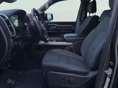 Used 2022 RAM 1500 Big Horn AWD/4WD image 12
