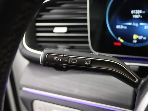 Used 2022 Mercedes-Benz GLS 450 4MATIC image 37