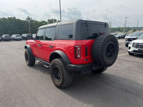 Used 2024 Ford Bronco Wildtrak AWD/4WD image 2