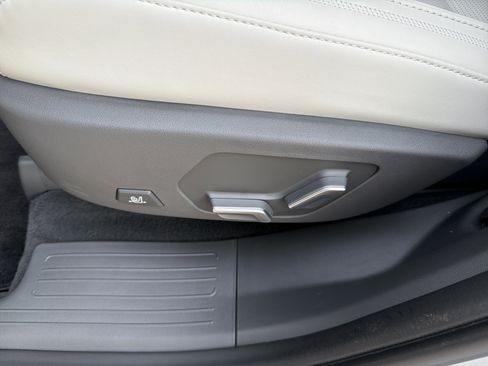 Used 2024 Hyundai Santa Fe Calligraphy image 36