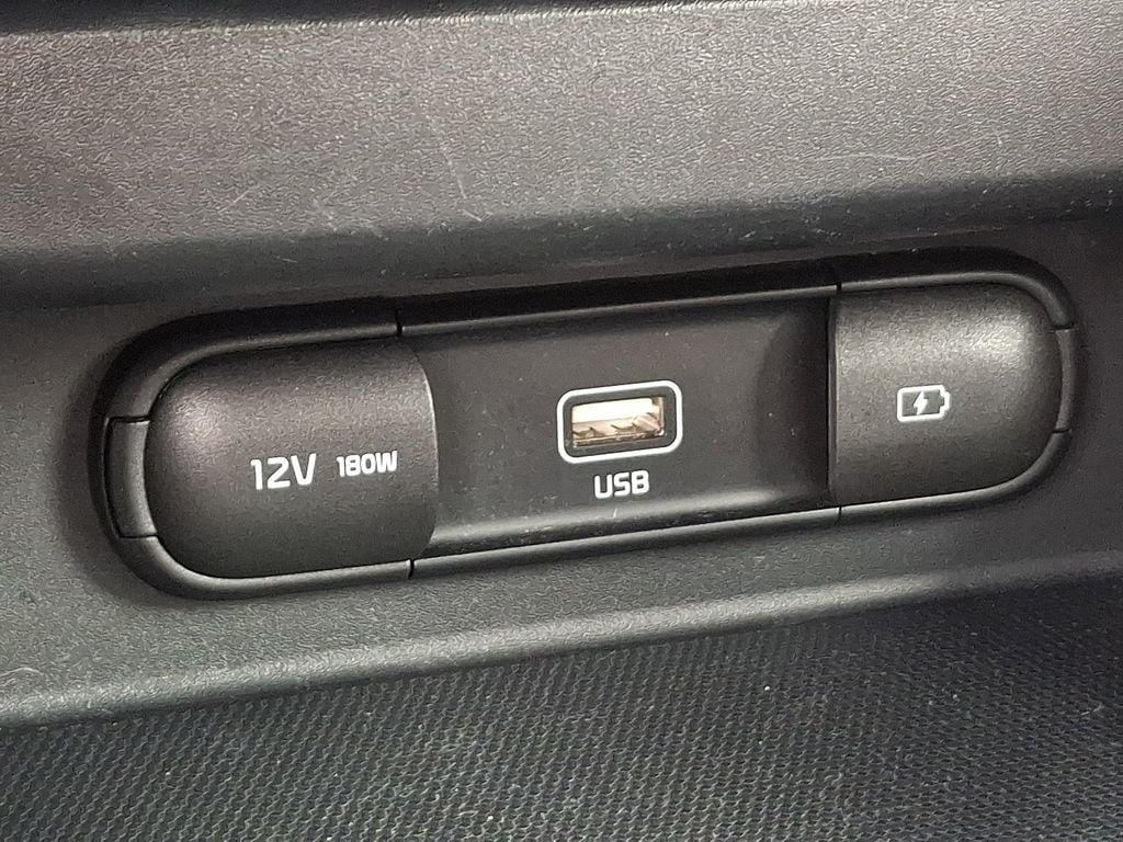 Used 2022 Kia Seltos S FWD image 25