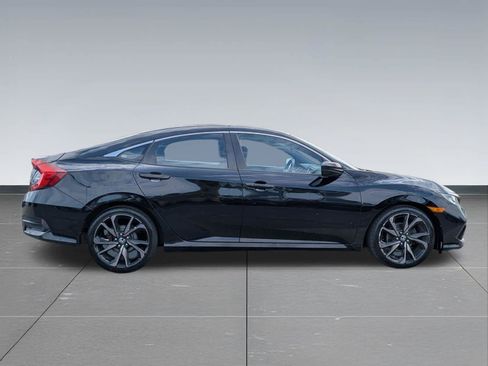 Used 2019 Honda Civic Sport image 6