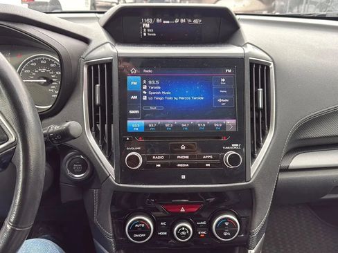 Used 2020 Subaru Forester Limited image 18