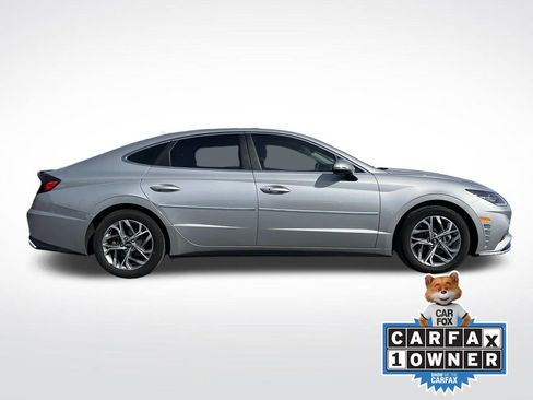 Used 2023 Hyundai Sonata SEL image 2