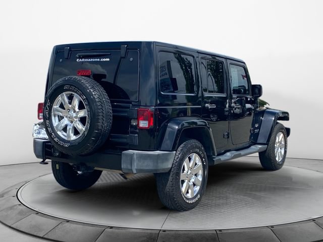 Used 2016 Jeep Wrangler Unlimited Sahara w/ Max Tow Package AWD/4WD image 5