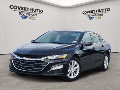Used 2025 Chevrolet Malibu LT