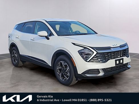 Certified 2024 Kia Sportage LX image 1