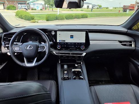Used 2024 Lexus RX 350 AWD image 9