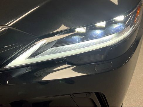 New 2026 Lexus RX 450h AWD image 36