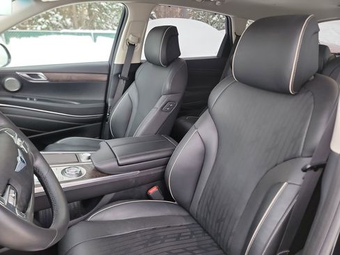 Used 2022 Genesis GV80 2.5T w/ Prestige Package 04 image 13