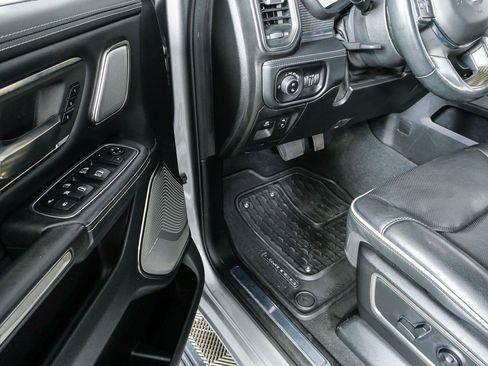 Used 2019 RAM 1500 Limited AWD/4WD image 8