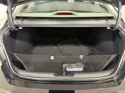 Used 2025 Hyundai Elantra SEL FWD image 8